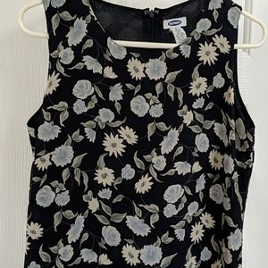 Size 8 Old Navy floral sleeveless dress
